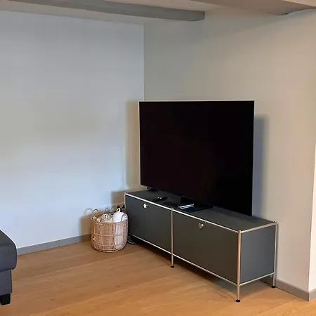 아파트 Zentrale Altstadtwohnung In Fuer 6 Personen
